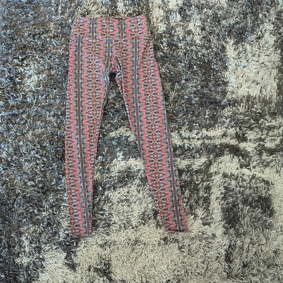 Patterened Onzie Leggings - Picture 1 of 2